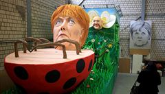 Karnevalová sezona v Německu: Merkelová beruškou, Trump zase slonem
