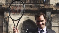 Roger Federer na Staromstském námstí v Praze.