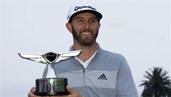 Dustin Johnson se snoubenkou Paulinou Gretzky po triumfu na Genesis Open
