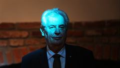 Milo� Zeman b�hem výro�í vzniku pra�ského Slovenského domu