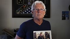Byla to hloupá mise, řekl otec zabitého SEALa. Odmítl setkání s Trumpem