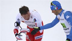 Norský finišmen Emil Iversen (vlevo) skončil až čtvrtý, přestože těsně před...