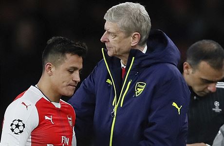 Alexis Sanchez a Arsene Wenger.