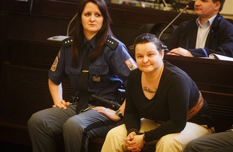 Michelle Sudk, odsouzená ke ticeti letm vzení za vradu a pokusu o vradu,...