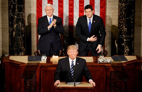Prezident Trump vedl první projev ped spojenými komorami amerického Kongresu.