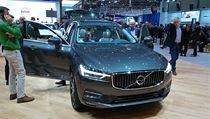 Volvo XC60 na autosalonu v enev