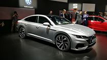 Volkswagen Arteon na autosalonu v enev