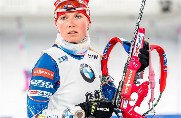 Eva Puskar�íková.