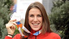 Zuzana Hejnová v Blehrad se stíbrnou medailí ze závodu na 400 metr na...