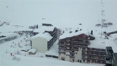 Ve francouzském zimním stedisku Tignes se utrhla lavina.