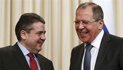 Moskva i Berlín chtějí zapojit USA do řešení ukrajinské krize. Němci se bojí zbrojení