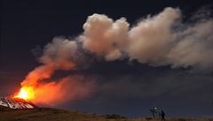 Sopka Etna se opt probudila, Siclie omezuje leteckou dopravu