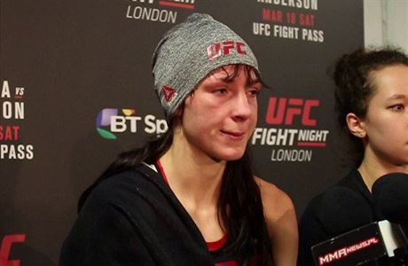 Lucie Pudilová se výhry v prvním zápase v UFC nedokala.