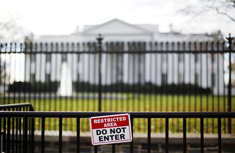 Zákaz vstupu u Bílého domu.