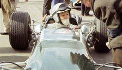 John Surtees v roce 1967.