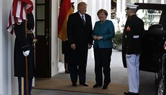 Merkelová i Trump byli pi prvním setkání v dobrém rozmaru.