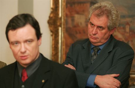 David Rath posílá Miloe Zemana k Ústavnímu soudu (zde na snímku z roku 2002).
