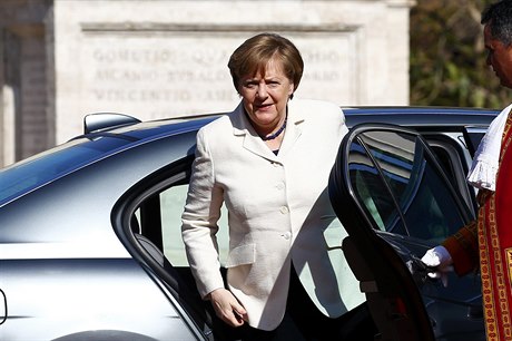 Kancléka Merkelová pi píjezdu