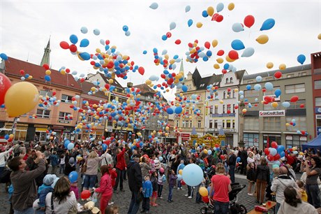 Ústí nad Labem na své malé obyvatele a jejich rodie nezapomíná. Archivní...