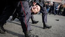 Zatkn bhem protest v Moskv.