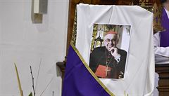 Na fotografii je zesnulý kardinál Vlk, který zemřel 18. března ve věku 84 let.