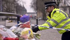 Jednou z obtí útoku v Londýn byl i neozbrojený policista ve slub Keith...