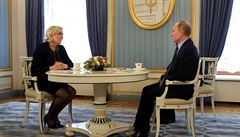 Vladimir Putin a Marine Le Penová