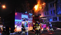 Ohe� za�al v jednom z pokoj� hotelu.