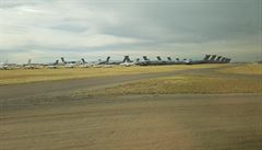 Vojenská základna Davis-Monthan je nejvtím hbitovem letadel na svt.