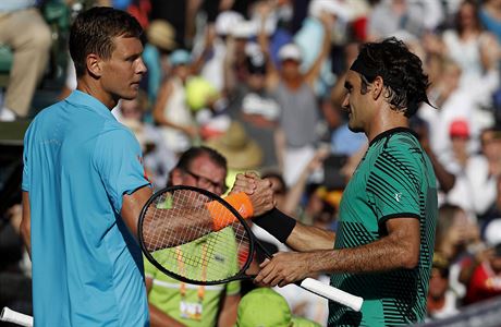 Tom Berdych a Roger Federer na turnaji v Miami