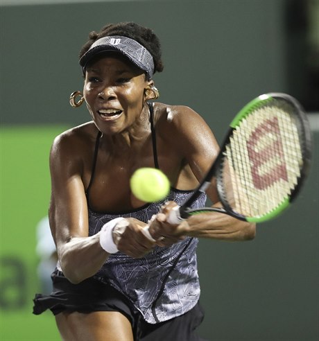 Venus Williamsová při tenisovém utkání.