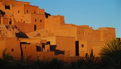 Zastávku si dláme i ve filmovém msteku Ait Ben Haddou, kde bylo natoeno...