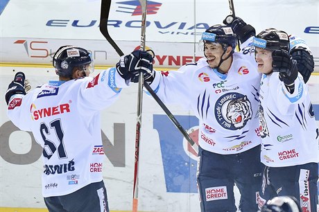 Pátý zápas semifinále play off hokejové extraligy Bílí Tygi Liberec - Piráti...