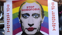 Jedna z verzí fotografie ruského prezidenta Vladimira Putina, za jejíž...