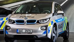 Policie bude v Praze plroku testovat elektromobily. Pot je chce zat pouvat