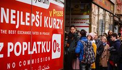 Muslimt smnrnci v Praze zahn koronavirus modlitbou. Nebojme se, kaj
