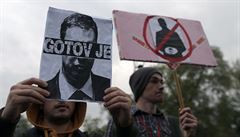 Mladí Srbové protestují proti nově zvolenému prezidentovi Aleksandrovi Vučičovi. | na serveru Lidovky.cz | aktuální zprávy