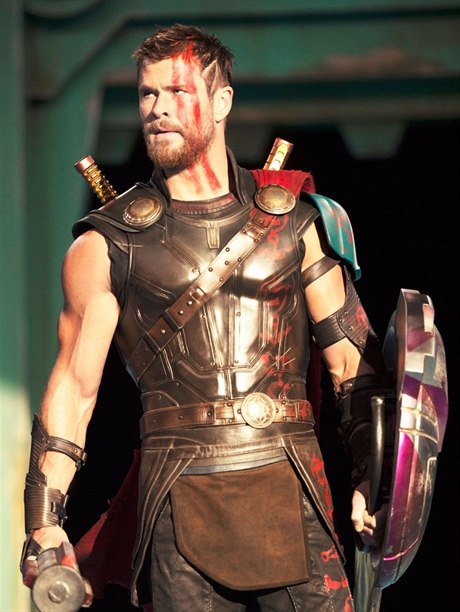 Snímek Thor: Ragnarok.