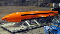 GBU-43 MOAB - Matka vech bomb.