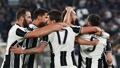 Fotbalisté Juventusu Turín slaví gól ve čtvrtfinále Ligy mistrů s Barcelonou | na serveru Lidovky.cz | aktuální zprávy