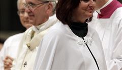 Pape Frantiek poktil ve Vatikánu vbec první eku a dalích 10 lidí