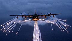 MC-130 - speciální verze nákladního Herculesu.