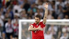 Xabi Alonso se louí s fanouky Bayernu a vlastní kariérou v evropských...