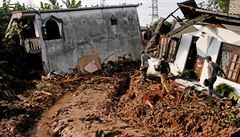 Na Srí Lance se zítila horda odpadk