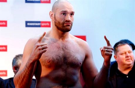 Tyson Fury na ven k duelu s Vladimirem Klikem v roce 2015.