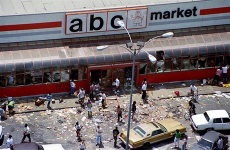 Nepokoje v Los Angeles v roce 1992.
