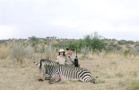 Dokumentární snímek Safari.