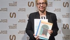 Nakladatelství Albatros obdrelo 24. dubna v Praze ocenní Zlatá stuha v...