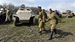 Ú�astníci se sjí�d�li 29. dubna dopoledne na rekonstrukci bitvy z konce druhé...