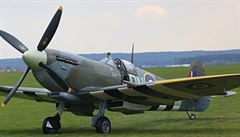 Válený letoun Spitfire Mk. XVI.